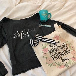 Engaged gift set